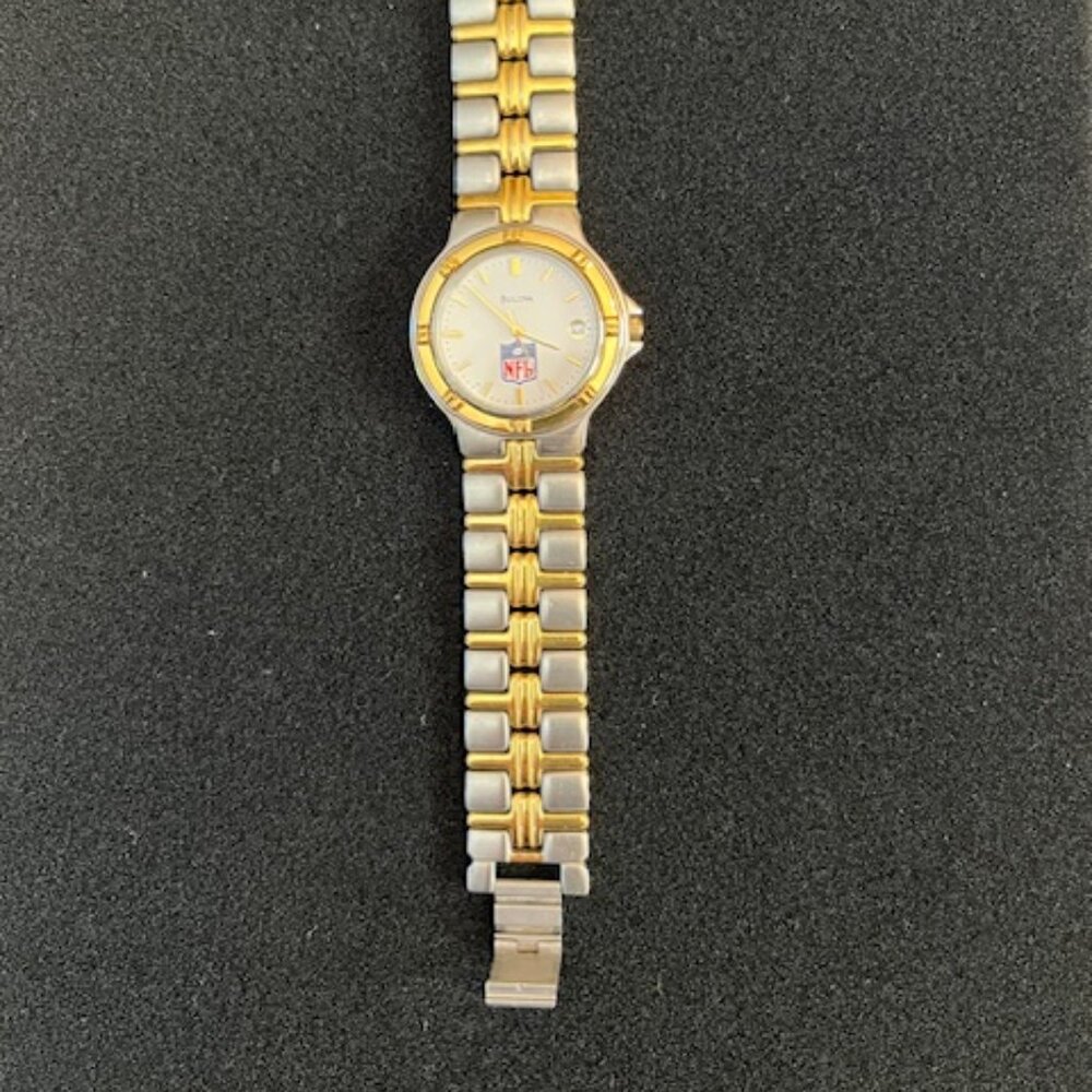 BULOVA | NFL Men's Watch with Date-NEW Battery - Picture 5 of 14